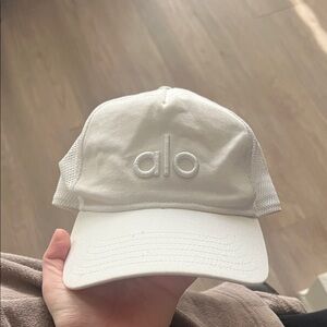 ALO Yoga Classic White Hat
